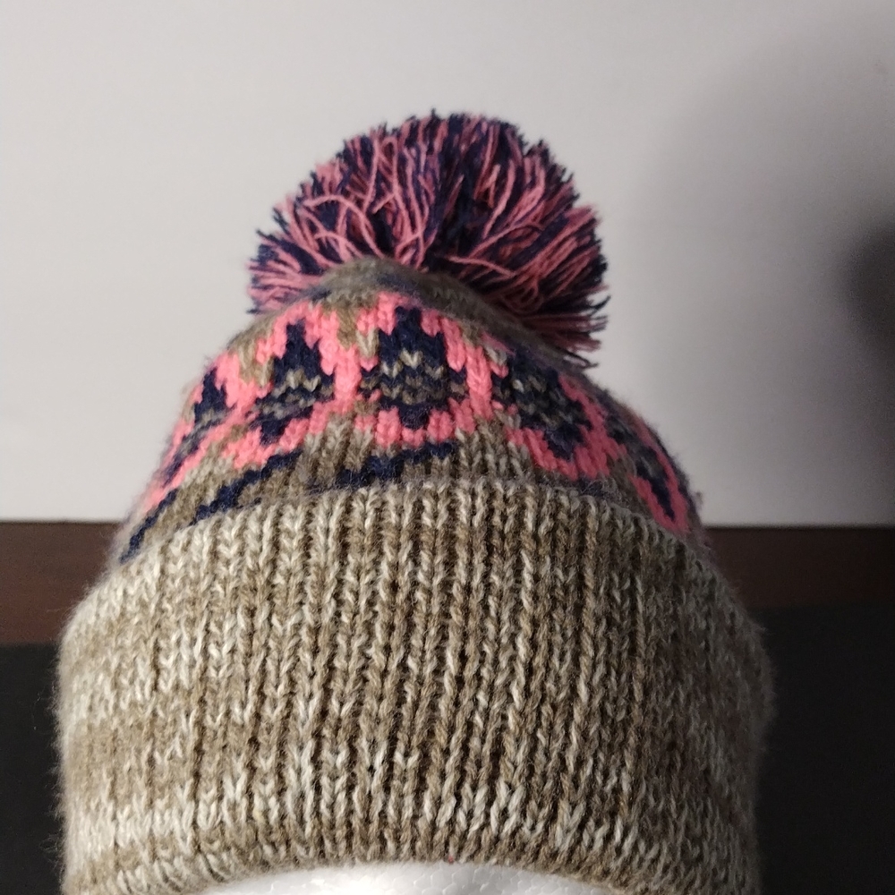 BDG WINTER CAP - Picture 4 of 6